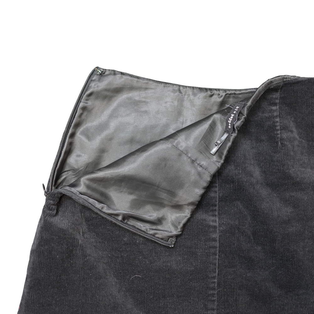 Black Mini Skirt Sz S Embroidered Floral Corduroy Lined Cotton Skater - Picture 6 of 11